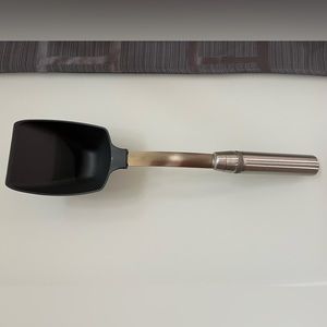 Pampered chef scoop & serve spatula
